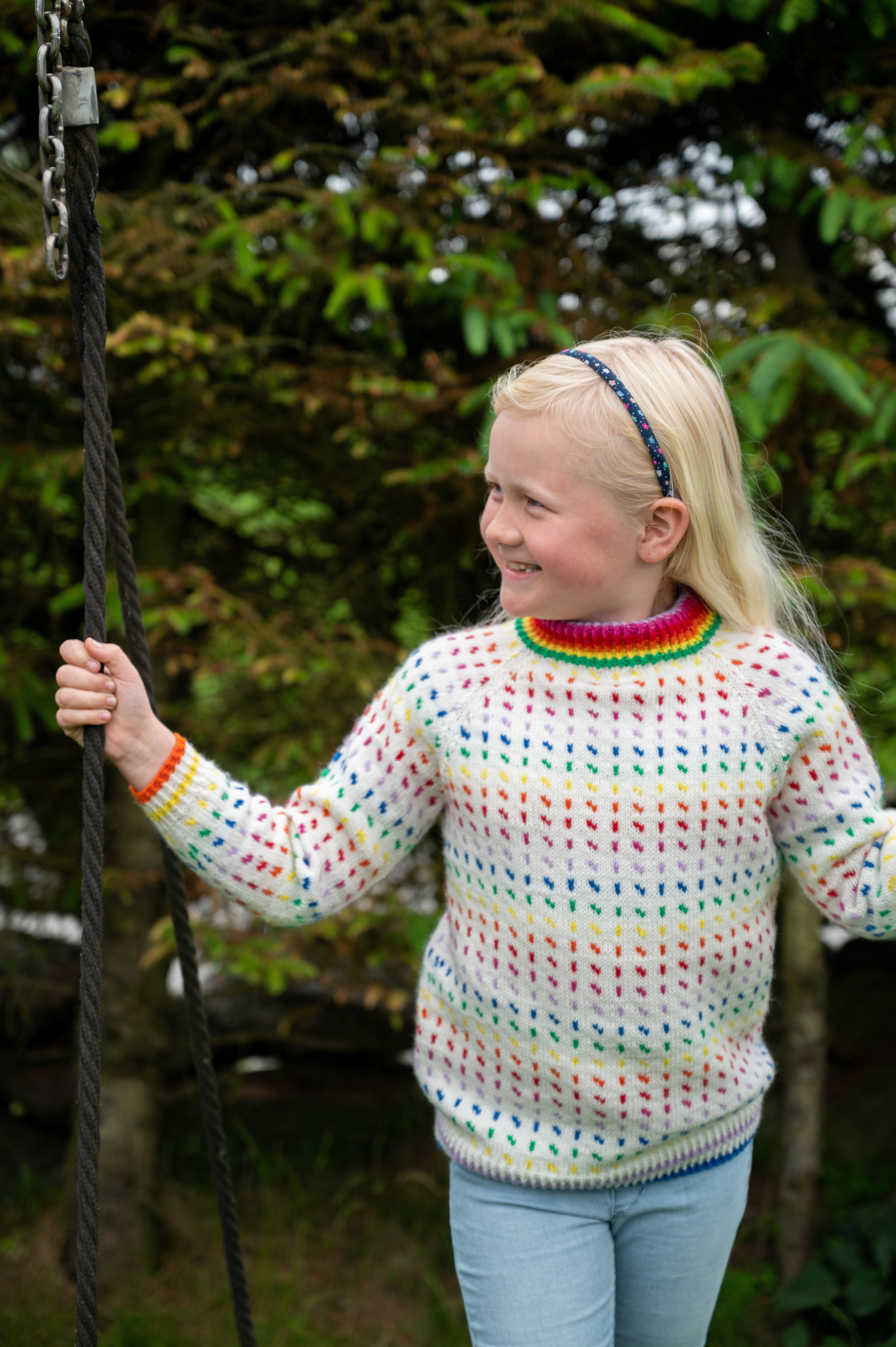 Hrönn JónsdóttirDG 455-04 Pridelender barnegenser