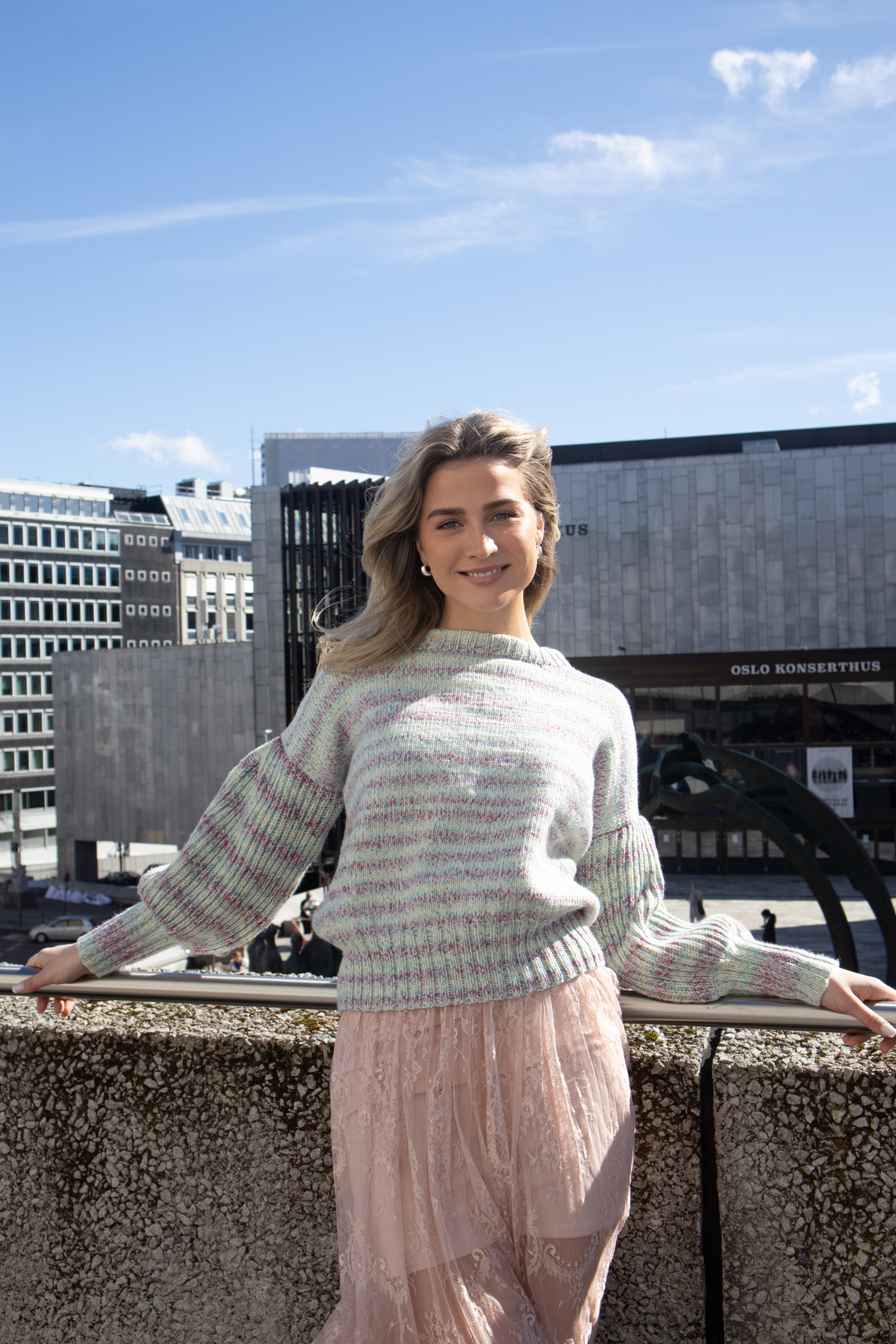 Trine Lise HøysethPuff Genser