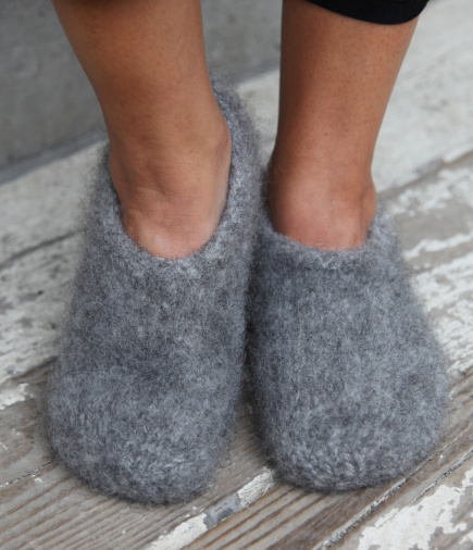 Brit LøkkenKosetøfler